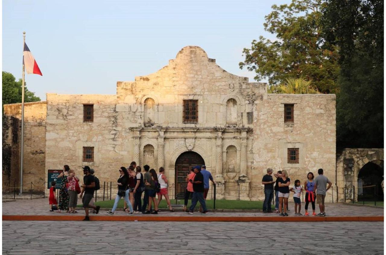 Wonderful 3 Bedroom 2 Ba Near Downtown San Antonio Bagian luar foto